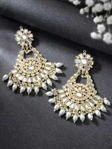 Peora Gold-Plated Kundan Contemporary Chandbalis