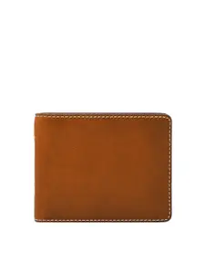 Fossil Men Textured Leather Two Fold Wallet