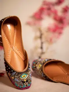 GLAM STORY Embellished Leather Mojaris