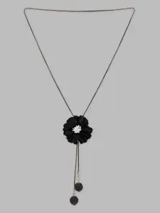 Globus Black Gold-Plated Minimal Necklace