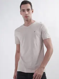 GANT Men V-Neck Pure Cotton T-shirt