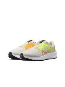 Nike Men Pegasus 40 Textured Running Sports Shoes