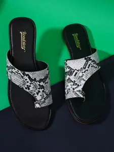 The Roadster Lifestyle Co. White And Black Printed One-Toe Flats