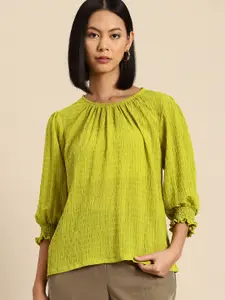 all about you Textured Detail Puff Sleeves Top