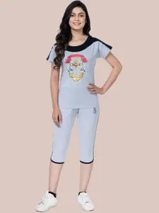 StyleAOne Conversational Printed Pure Cotton T-shirt With Capris