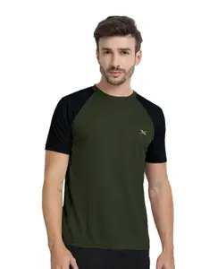 FTX Round Neck Raglan Sleeves T-shirt