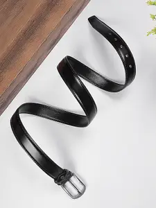 INVICTUS Men Textured Slim Belt