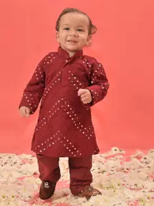 VASTRAMAY Boys Embroidered Mirror Work Kurta With Pyjamas