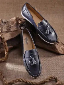 Roadster Women Tasselled Loafers