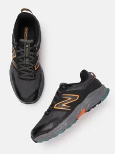 New Balance Men Woven Design  Running Shoes