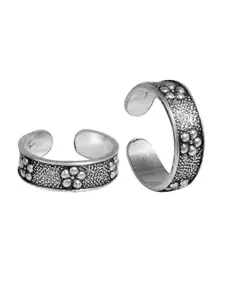 Abhooshan Set Of 2 92.5 Sterling Silver Set Of 2 Oxidized Adjustable Toe Rings