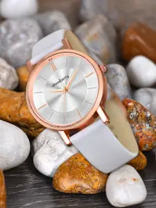 DressBerry Patterned Dial & Leather Bracelet Style Straps Analogue Watch