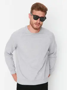 Trendyol Raglan Sleeves Round Neck Pullover Sweatshirt