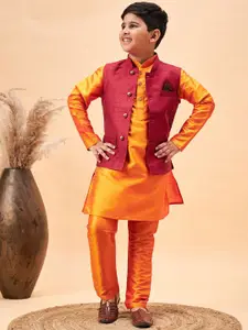 VASTRAMAY Boys Mandarin Collar Kurta With Pyjamas & Nehru Jacket