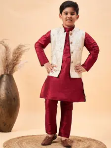 VASTRAMAY Boys Mandarin Collar Straight Kurta With Pyjamas With Nehru Jacket