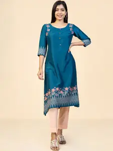Maybell Women Floral Embroidered Kurta