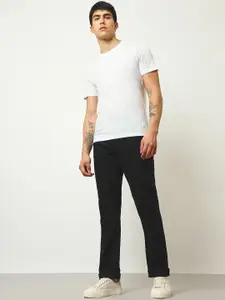 Lee Men Mid-Rise Clean Look Rodeo Straight Fit Stretchable Jeans