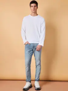 Wrangler Men Mid Rise Skanders Slim Fit Clean Look Heavy Fade Stretchable Jeans