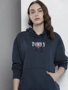 Tommy Hilfiger Brand Logo Printed Drop Shoulder Sleeves Hooded Sweatshirt