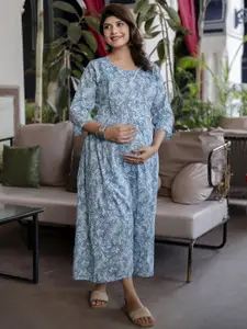 Nayo Floral Printed Gathered Maternity Fit & Flare Dress