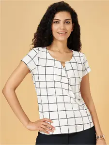 Annabelle by Pantaloons Checked Keyhole Neck Wrap Top