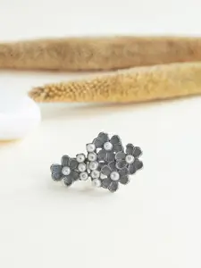 Infuzze Oxidized Silver-Plated Beaded Adjustable Finger Ring