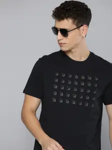 Levis Men Printed Pure Cotton T-shirt