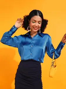 Popwings Relaxed Fit Spread Collar Casual Shirt