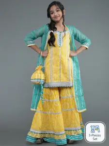 Aks Kids Girls Bandhani Printed Pure Cotton Kurti With Sharara & Jacket