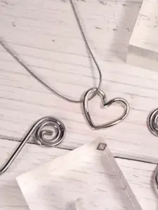 SALTY Stainless Steel Heart Shaped Pendant With Chain