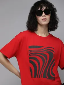 Roadster Women Graphic Printed Drop-Shoulder Sleeves T-shirt