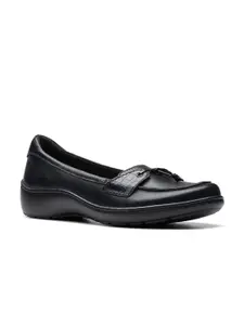 Clarks Women Textured Leather Formal Loafers