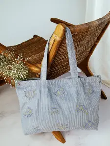 Accessorize London Women Star Paisley Cord Shopper Handbag