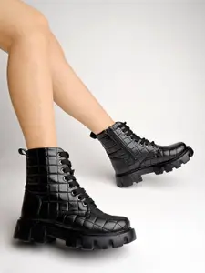 Shoetopia Women Mid Top Textured Regular Boots