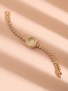 HAUTE SAUCE by  Campus Sutra HAUTE SAUCE by Campus Sutra Women Embellished Stainless Steel Bracelet Style Watch