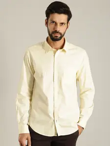 Indian Terrain India Slim Spread Collar Pure Cotton Casual Shirt