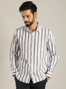 Indian Terrain India Slim Vertical Stripes Striped Pure Cotton Casual Shirt