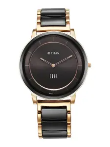 Titan Men Stainless Steel Bracelet Style Straps Analogue Watch 1878KD03
