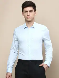 INVICTUS Polka Dot Printed Standard Slim Fit Opaque Cotton Twill Formal Shirt