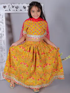 Ka-mee Girls Ethnic Motifs Printed Ready to Wear Lehenga & Blouse With Dupatta