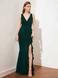 Trendyol V-Neck Sleeveless Ruffled Maxi Dress
