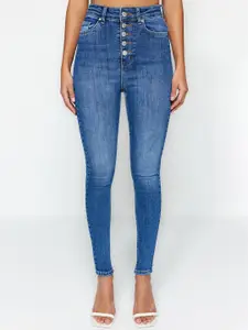 Trendyol Women Regular Fit Mid-Rise Light Fade Clean Look Cotton Jeans