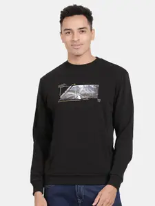 t-base Graphic Printed Long Sleeves Pullover Sweatshirt