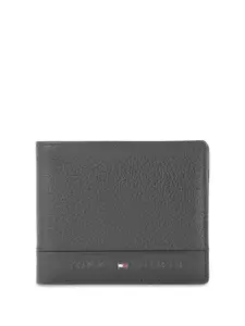 Tommy Hilfiger Men Leather Two Fold Wallet