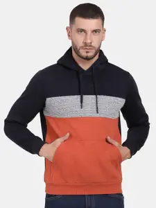 t-base Striped Hooded Pullover