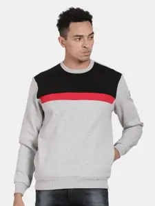 t-base Men Colourblocked Sweatshirt