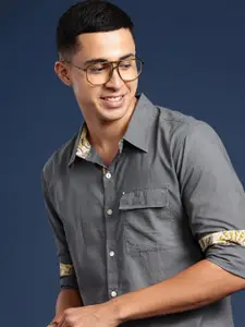 Taavi Men Comfort Opaque Regular Fit Casual Shirt