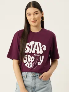 Slenor Women Typography Printed T-shirt