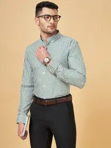 Peregrine by Pantaloons Striped Slim Fit Cotton Formal Shirt