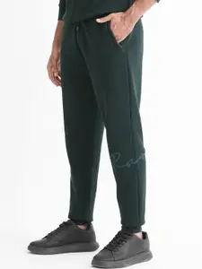 RARE RABBIT Men Callan Regular Fit Mid-Rise Cotton jogger